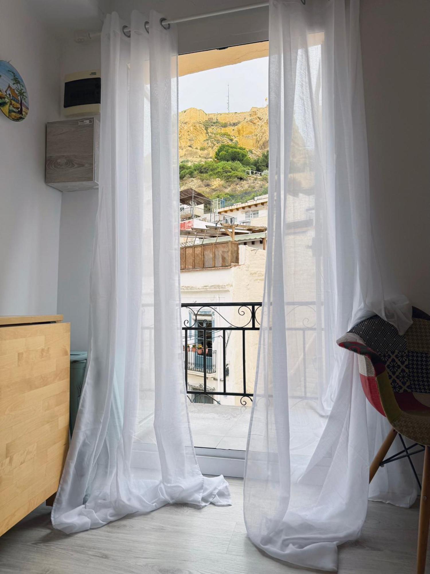 Piso en el corazón de Alicante Exterior foto
